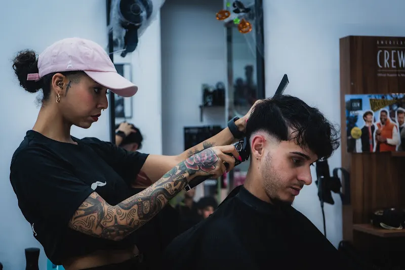 Top Barber Sant Boi - Barbería en Hospitalet de Llobregat (L) - foto 2