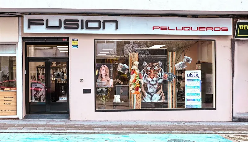 Fusion Peluqueros - Peluquería en Pontevedra - foto 2