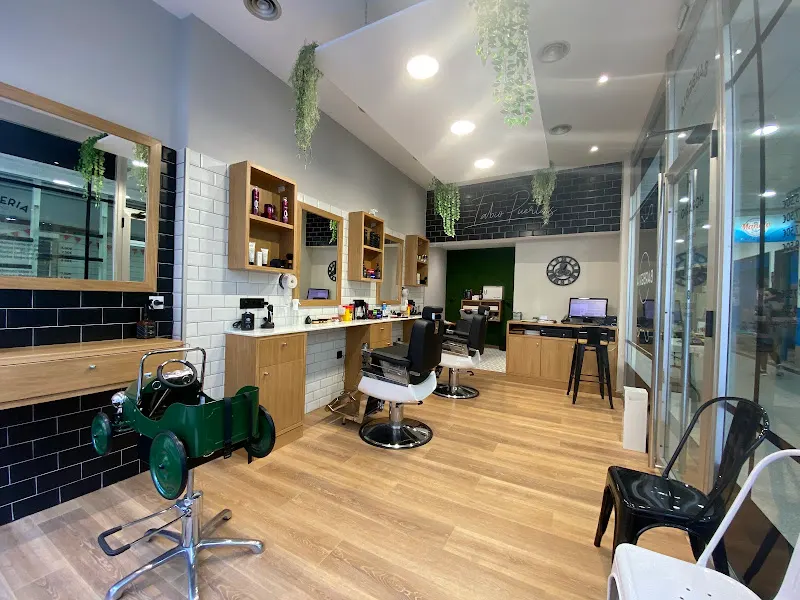 Barberia Fabio Puertas - Barbería en Pontevedra - foto 2