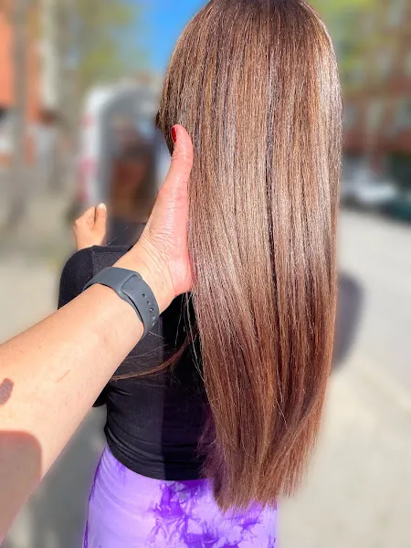 Peluquería y Estética Aline Reyna