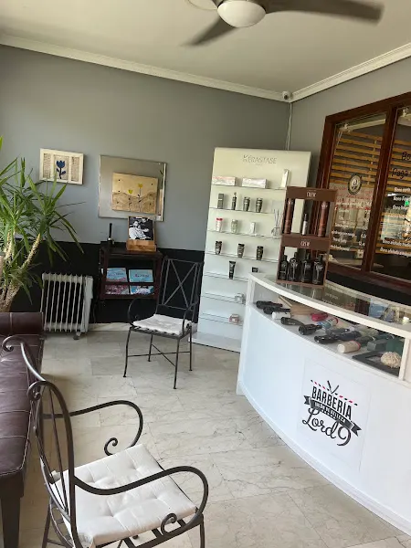 Peluquería Barbería Lord9