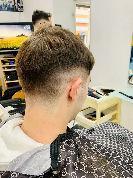Peluquería Universal carrer del Ramon y cajal