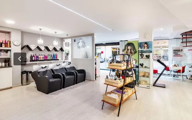 DANNA STILS COMPAGNIA DELLA BELLEZZA - Barcelona