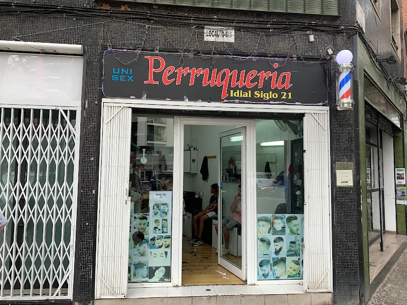 Peluquería - Barbería en Barcelona - foto 2