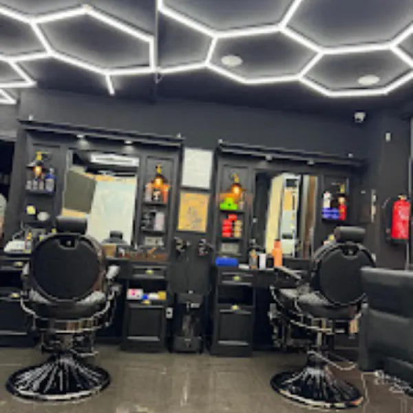 Corte & Magia - Peluquería y Barbería en Barcelona - Peluquería en Barcelona - foto 2