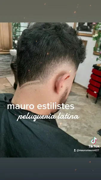 Mauro estilistas peluquería , barberia, y estetica latina - Peluquería en Valencia - foto 2