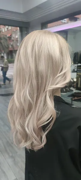 Peluarte Estilistas - Peluquería en Valencia - foto 2