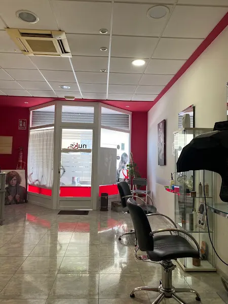 Nuks - Peluquería en Sagunto - foto 2