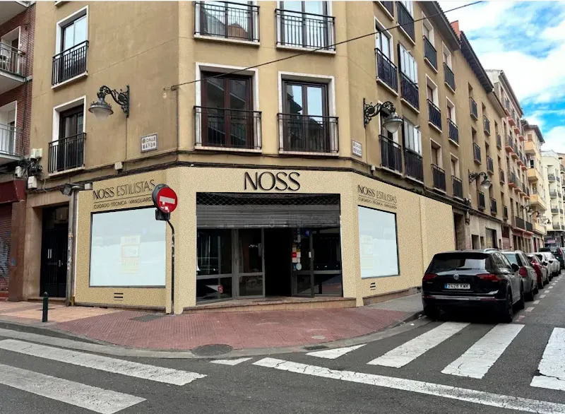 NOSS Estilistas - Peluquería en Zaragoza - foto 2