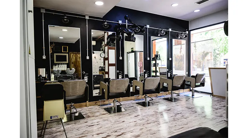 Peluqueria Zaragoza Naila - Peluquería en Zaragoza - foto 2