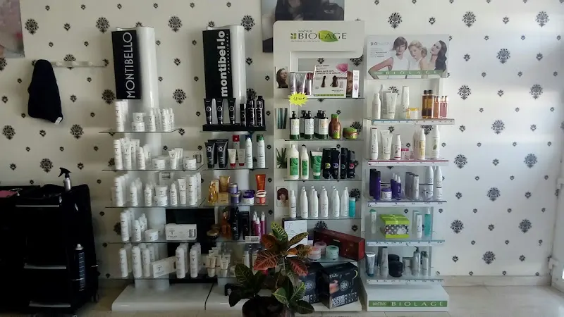 Peluquería Zammit en Torrevieja ️ - Torrevieja