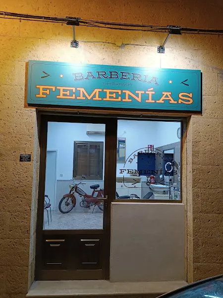 Barbería Femenias