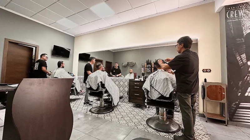 Barbería Peluquería David & Juan - Barbería en Torrevieja - foto 2