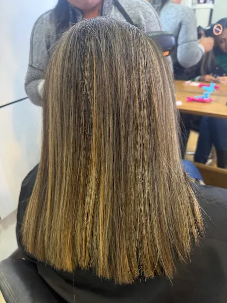 California Salón Beauty & Nails - Bilbao