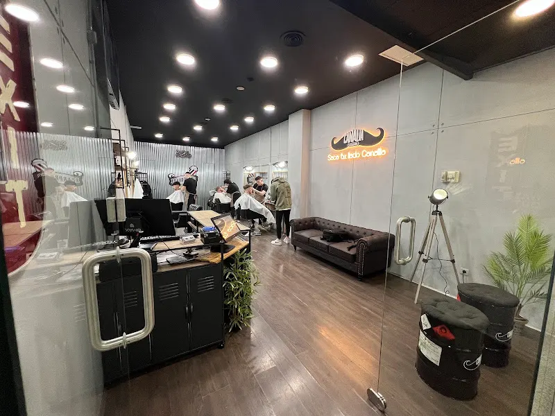Canalla Barber
