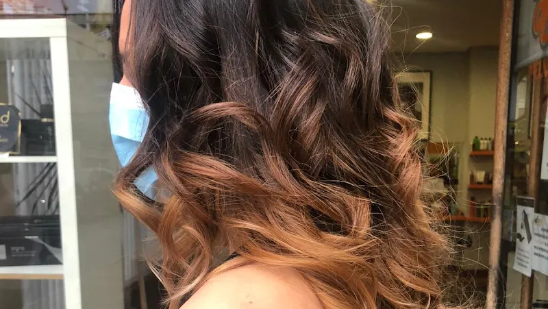 Peluquería Morado - Peluquería en Valladolid - foto 2