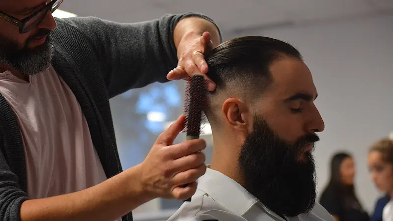 Roi77 The Barber