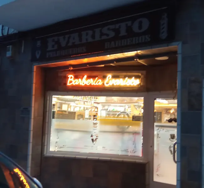 Peluquería Evaristo - Peluquería en Torrent - foto 2