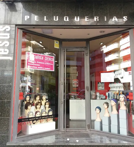 Pelucas Elche Jesús peluquería - Elche