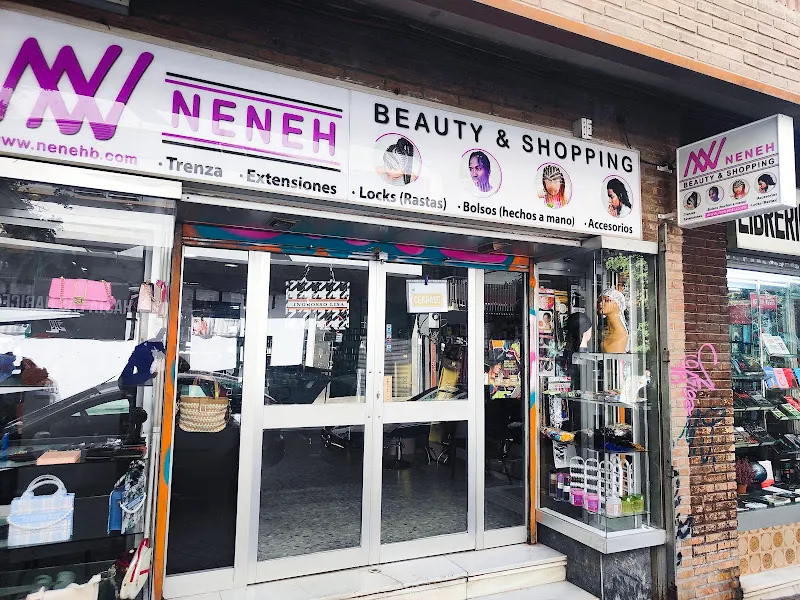Peluquería y barbaría Tienda Afro Neneh Beauty & Shopping Granada - Peluquería en Granada - foto 2