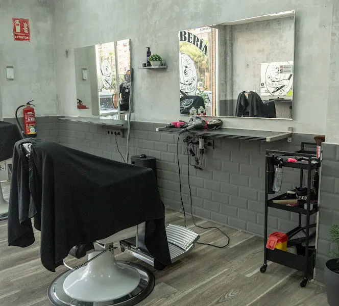 Barbería Cuts & Roses III (Torrente) - Torrent