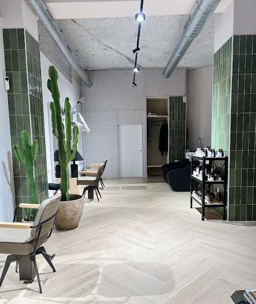 Juan Polo Hair Salon - Fuengirola
