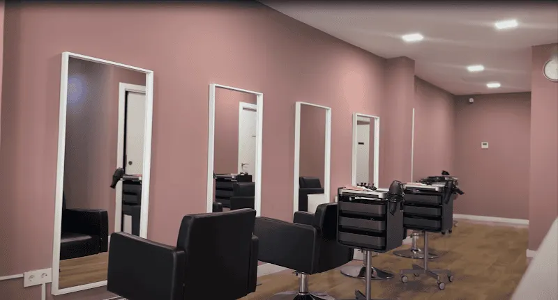 PN Concept Peluquerias Fuengirola - Peluquería en Fuengirola - foto 2