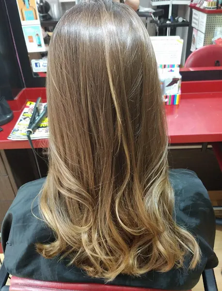 Sandra Maró Peluquería