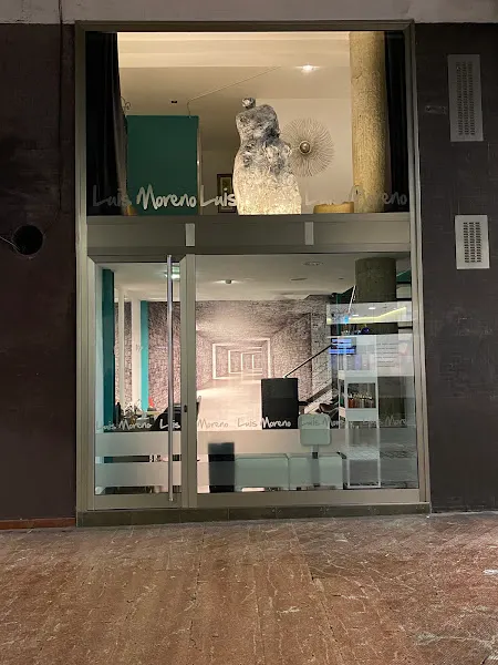 Peluquería Luis Moreno - Peluquería en Oviedo - foto 2