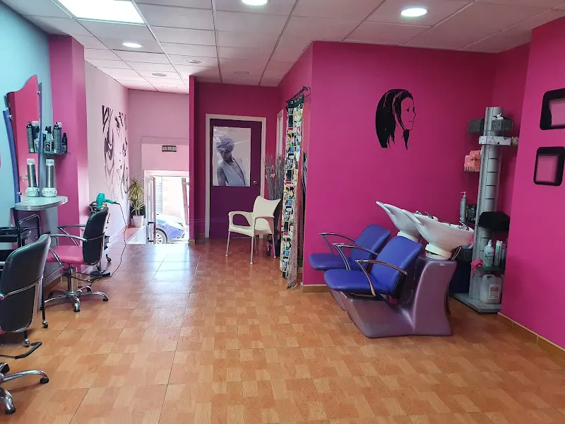 Elisabeth Peluquería y Estética Unisex - Peluquería en Cartagena - foto 2