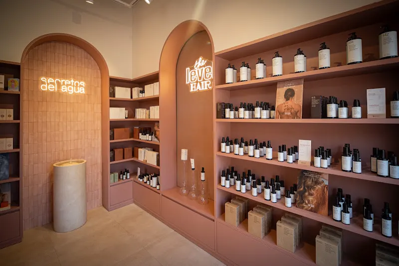 Salón The Level Hair Peluquería y Estética "Secretos del Agua" - La Vega de Acá