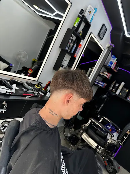 REAL BARBER STUDIO - Donostia-San Sebastian