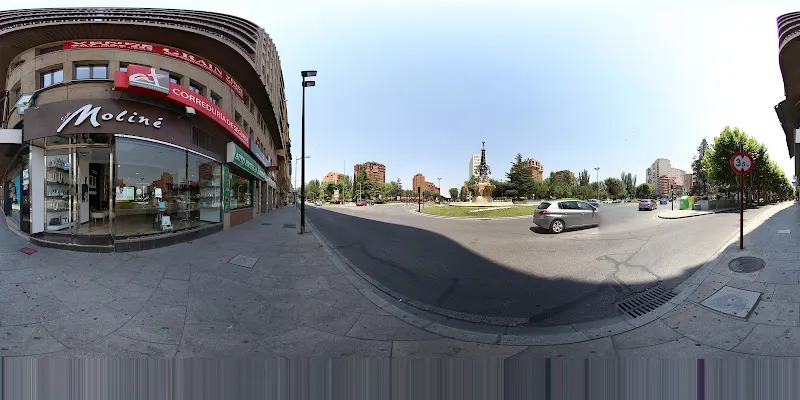 Santi Moliné Creativos del Cabello - Peluquería en Albacete - foto 2