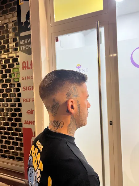 Barbería Peluquería Argeny