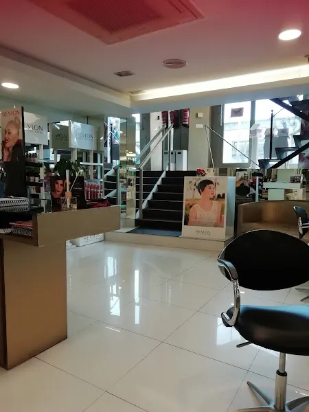 Peluqueria-estetica Gold - Peluquería en Santander - foto 2