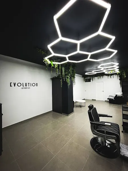 Evolution Studio - Barbería en Orihuela - foto 2