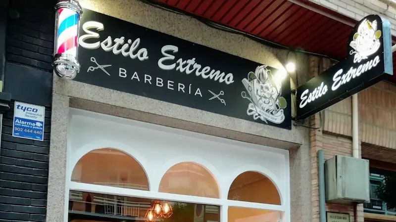 Peluquería masculina-Barbería estilo extremo