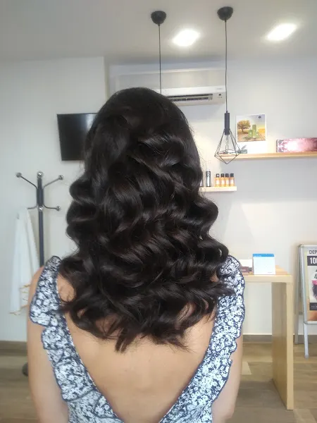 Ana Domínguez peluquería - Peluquería en Logroño - foto 2