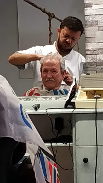 Peluquería de Caballeros Cornejo