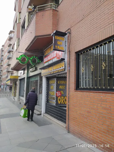 Q'pelos estilistas