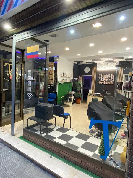 BARBERIA EL TENSO23🇨🇴 - Barbería en Lleida - foto 2