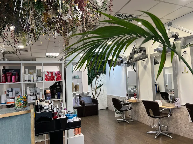 Estética y Peluquería Trucco - Torrejón de Ardoz