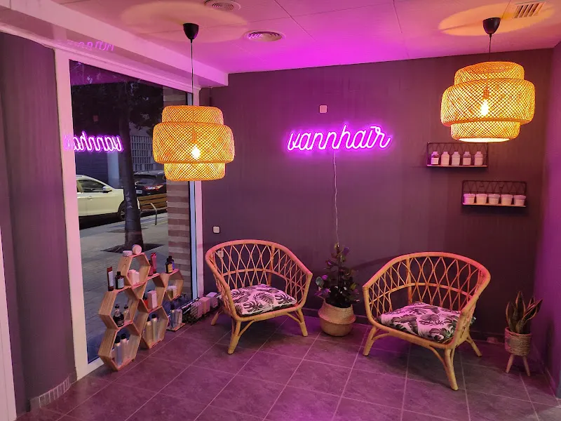 VannHair l'Havana - Peluquería en Mataró - foto 2