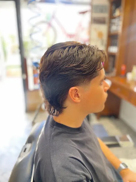 BARBER SHOP D.P.5 - Peluquería en Jaén - foto 4