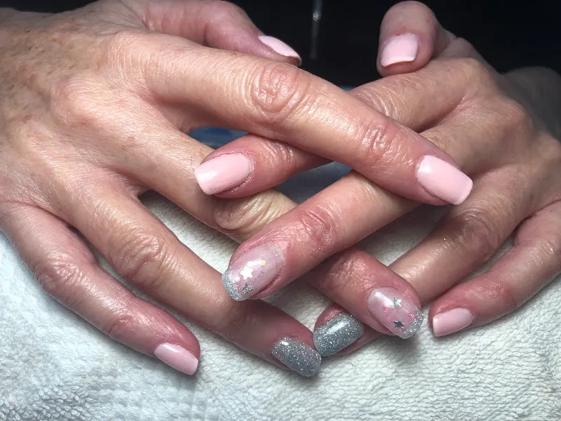 Peluquería y estética SIMARAL - Telde