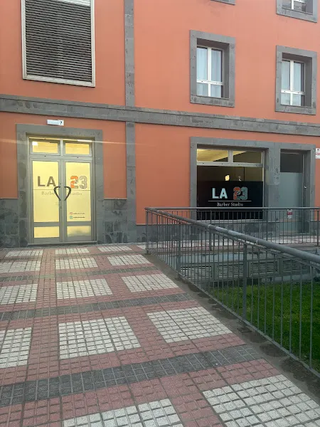 La 23 Barber Studio - Barbería en Telde - foto 2