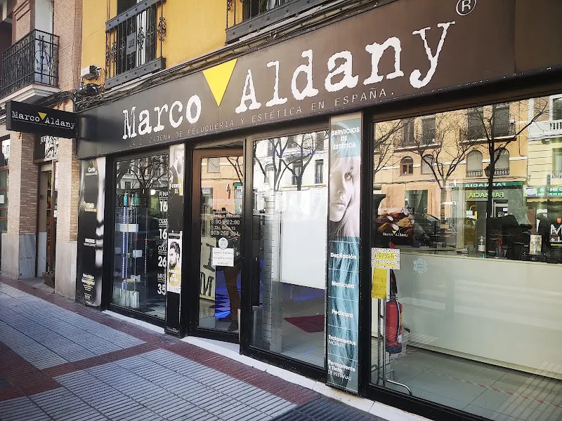 Peluquería barbería Marco Aldany Ibiza - Peluquería en Madrid - foto 2
