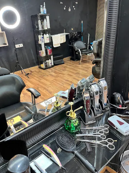 Barbar shop Youness