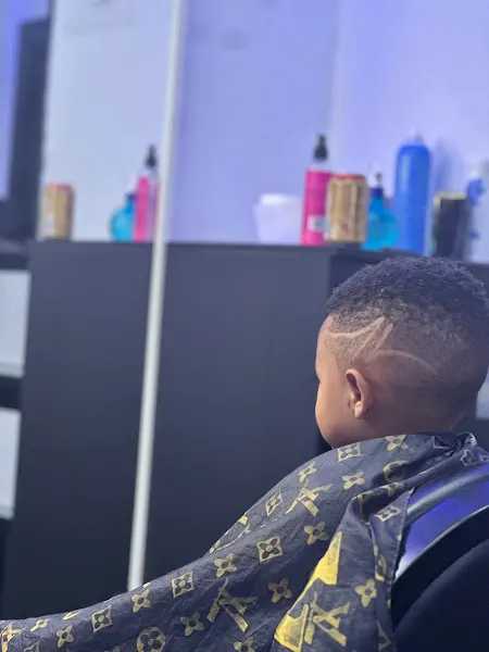 D' Novas barber shop - Peluquería en Madrid - foto 2