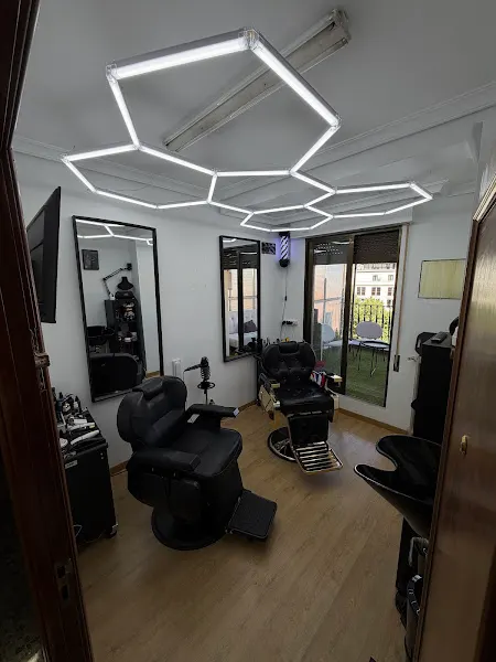 sf3.barber - Barbería en Madrid - foto 2